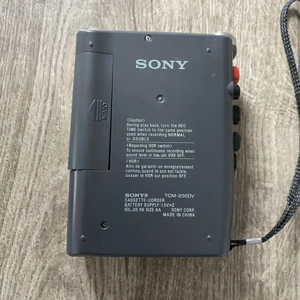 Sony TCM-200DV Cassette Voice Recorder Player Tested Fully Working